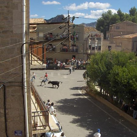 Apartaments La Fabrica Horta de Sant Joan Esterno foto