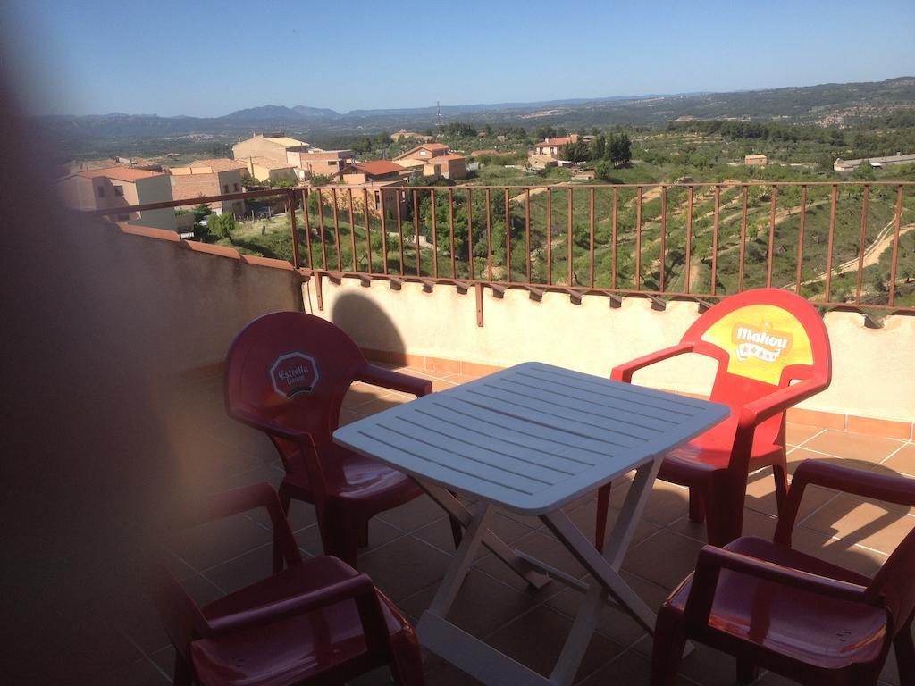 Apartaments La Fabrica Horta de Sant Joan Camera foto