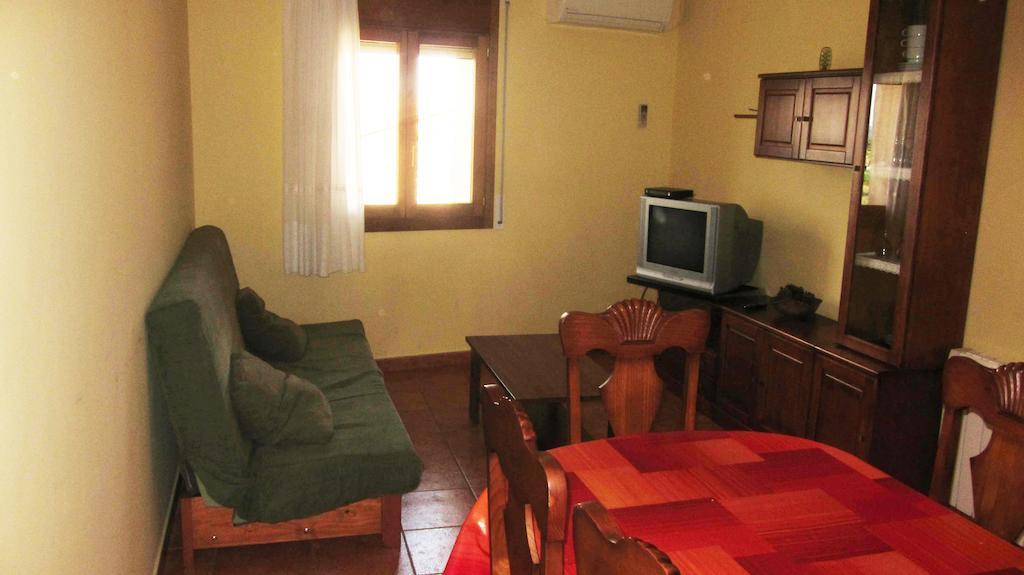 Apartaments La Fabrica Horta de Sant Joan Camera foto