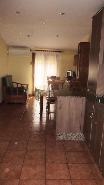 Apartaments La Fabrica Horta de Sant Joan Camera foto